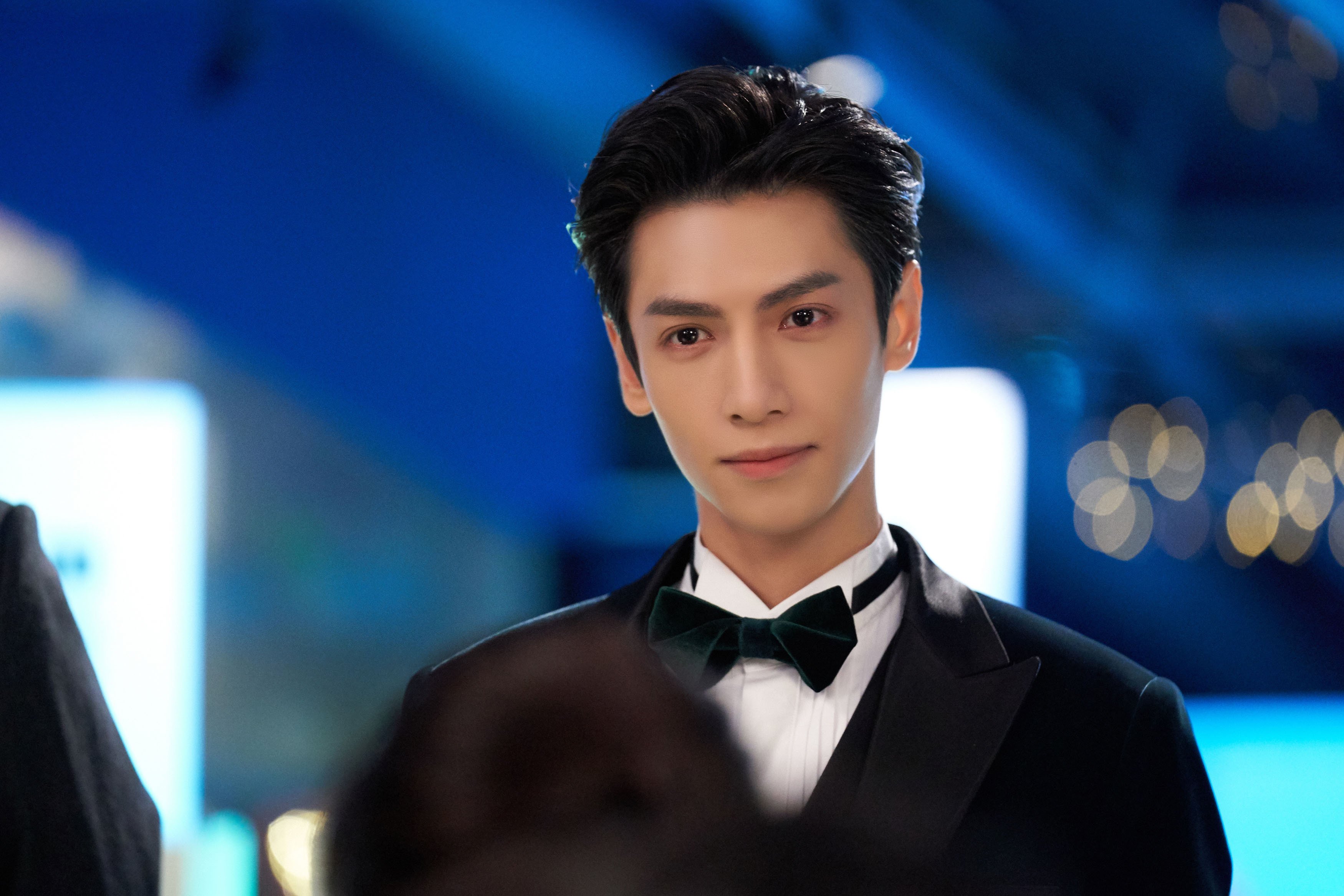 中甲联赛竞争激烈升降级形势扑朔迷离,中甲的比赛