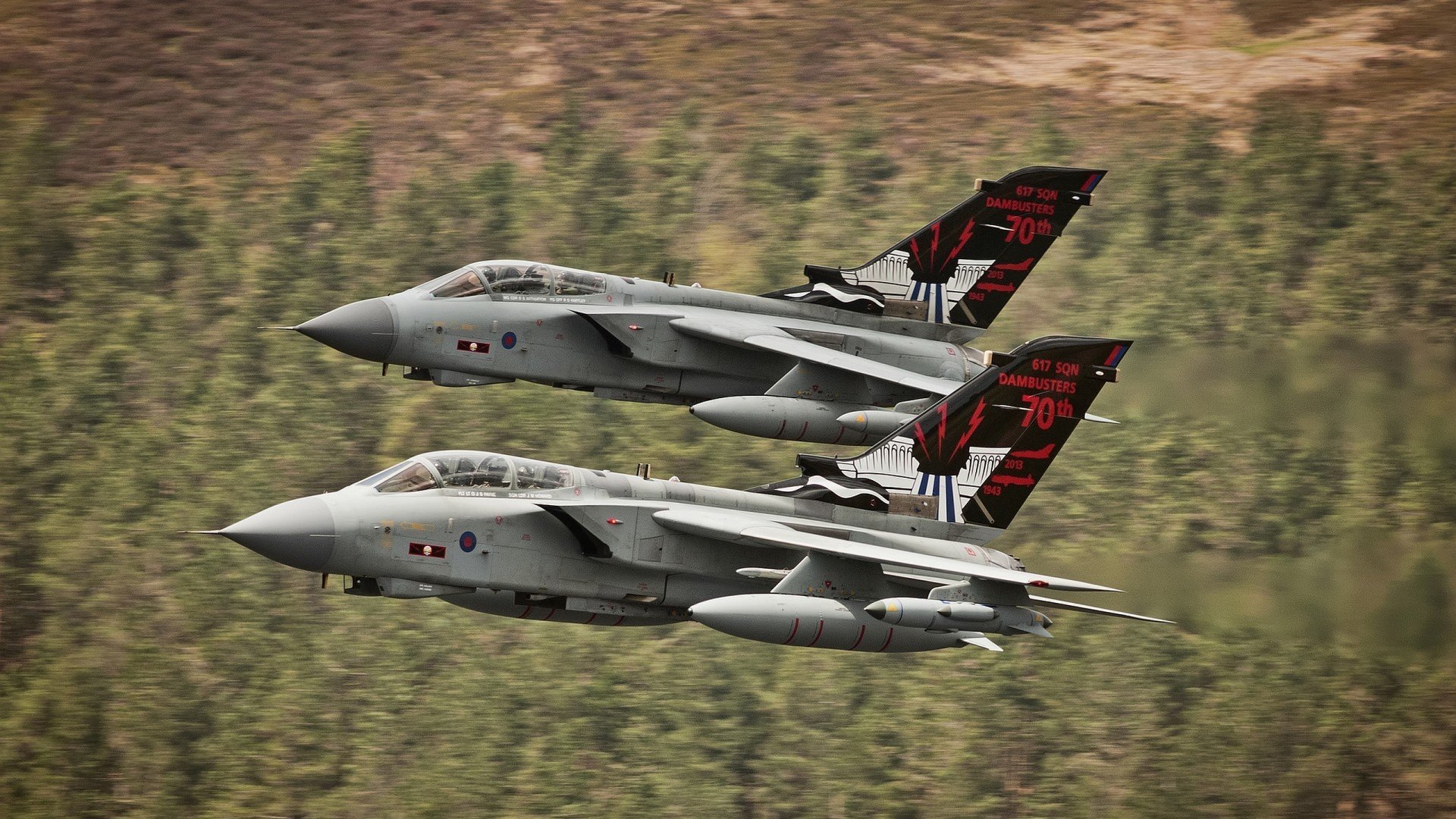 弗鲁米嫩塞中场安德烈在南美超级杯中发挥关键作用，助球队夺冠