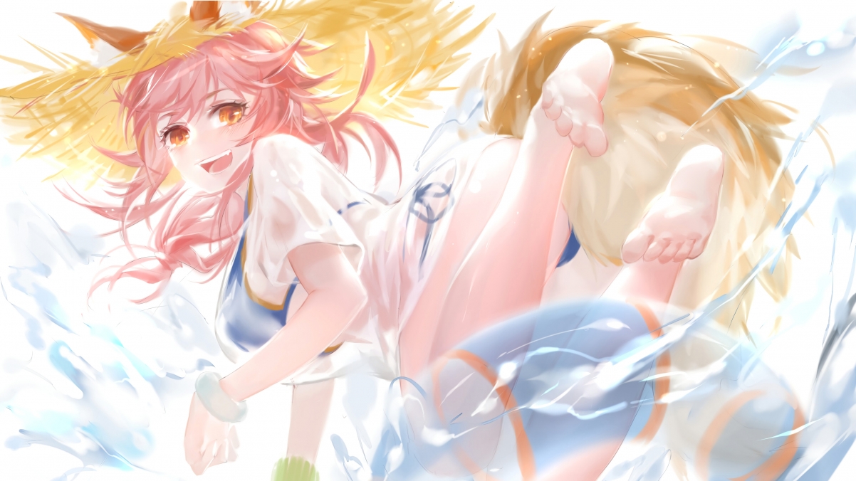 曼城高压逼抢严密，蓝月亮争夺榜首，曼城是不是叫蓝月亮